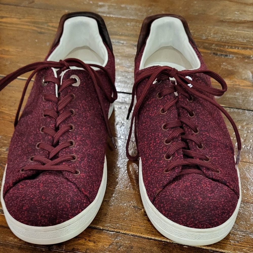 Mens burgundy Louis Vuitton sneakers size 8.5